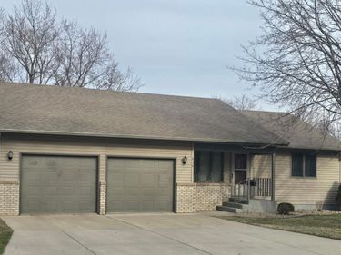 614 11th Street N, Mountain Lake, MN 56159
