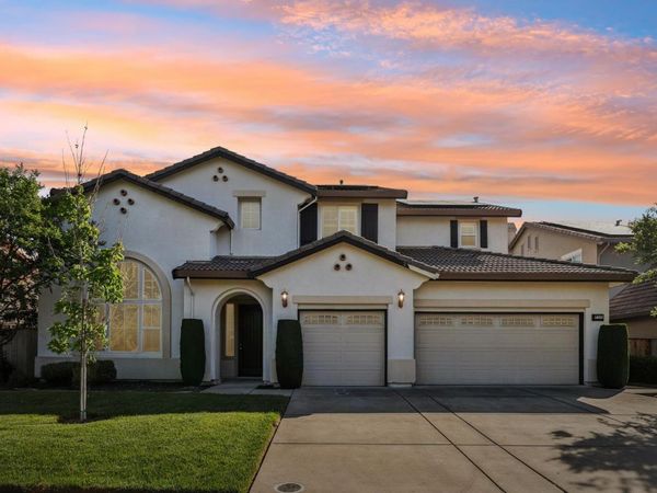 716 Chesterfield Way, Rocklin, CA 95765