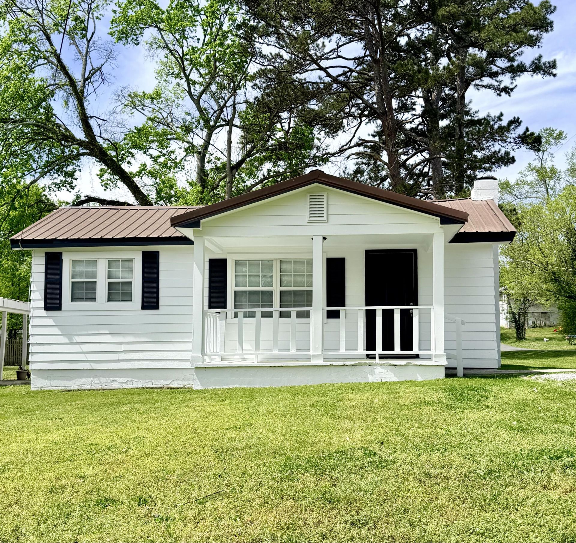97 Barker Street, Rossville, GA 30741 Main Photo