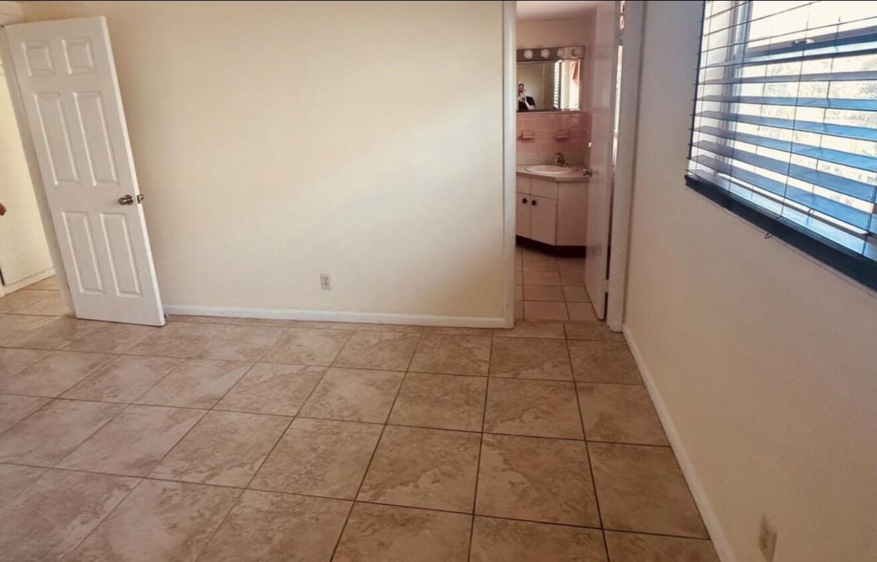 220 Inlet Way, Unit 3, Palm Beach Shores, FL 33404 Photo