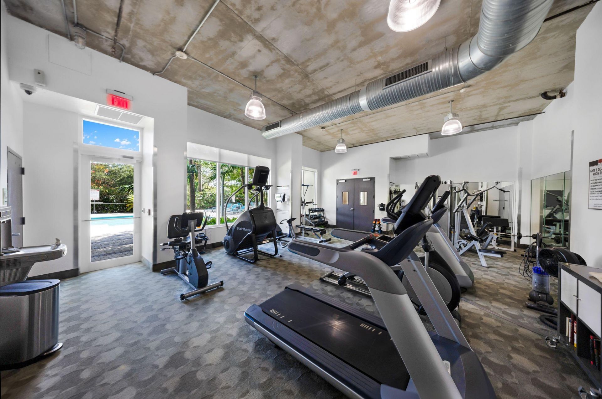 313 NE 2nd Street, Unit 602, Fort Lauderdale, FL 33301 Photo