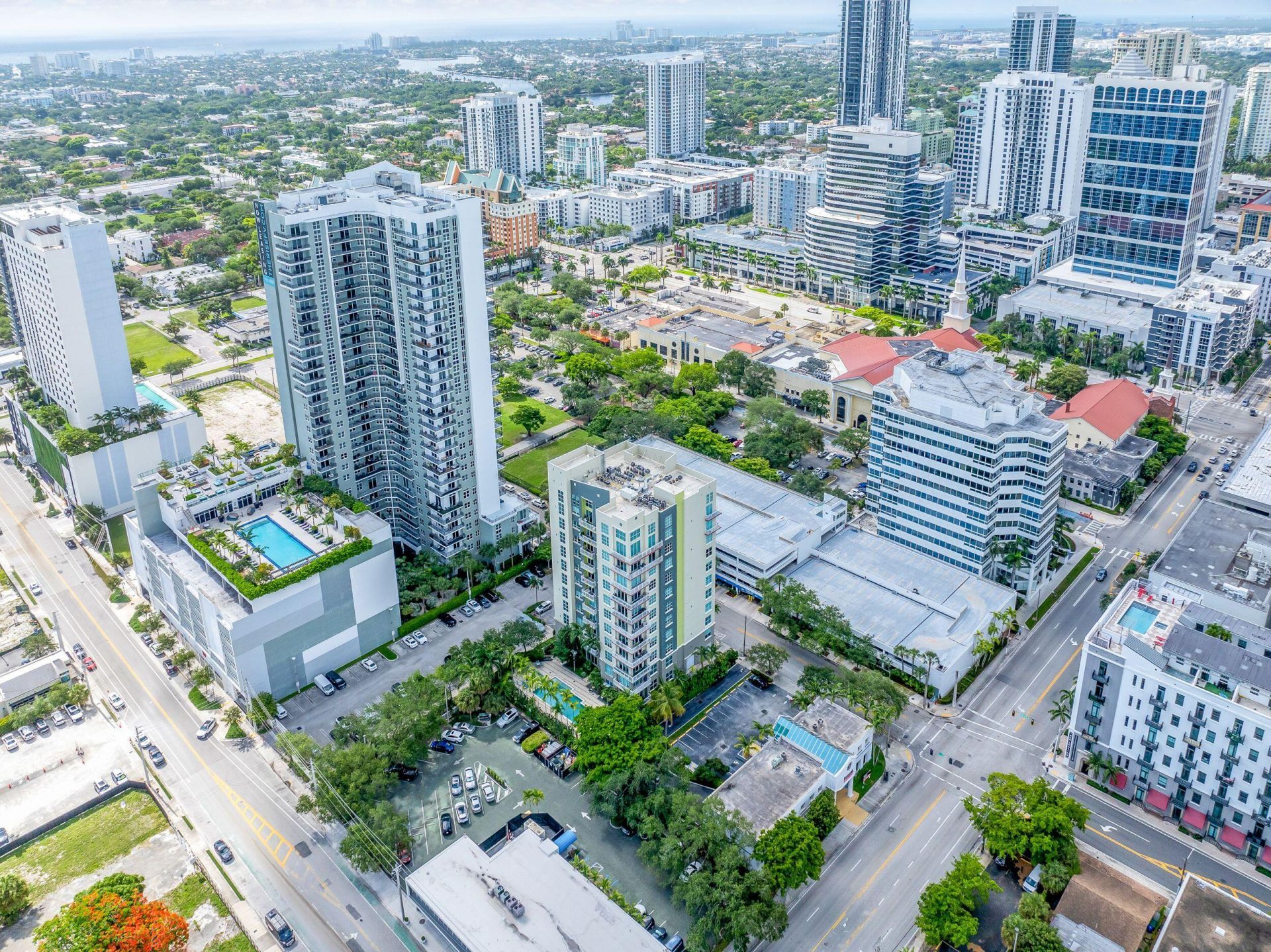 313 NE 2nd Street, Unit 602, Fort Lauderdale, FL 33301 Photo