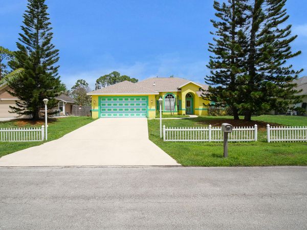 1881 SW Buttercup Avenue, Port St. Lucie, FL 34953