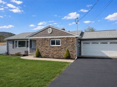 9 Crestview Drive W, Pine City, NY 14871