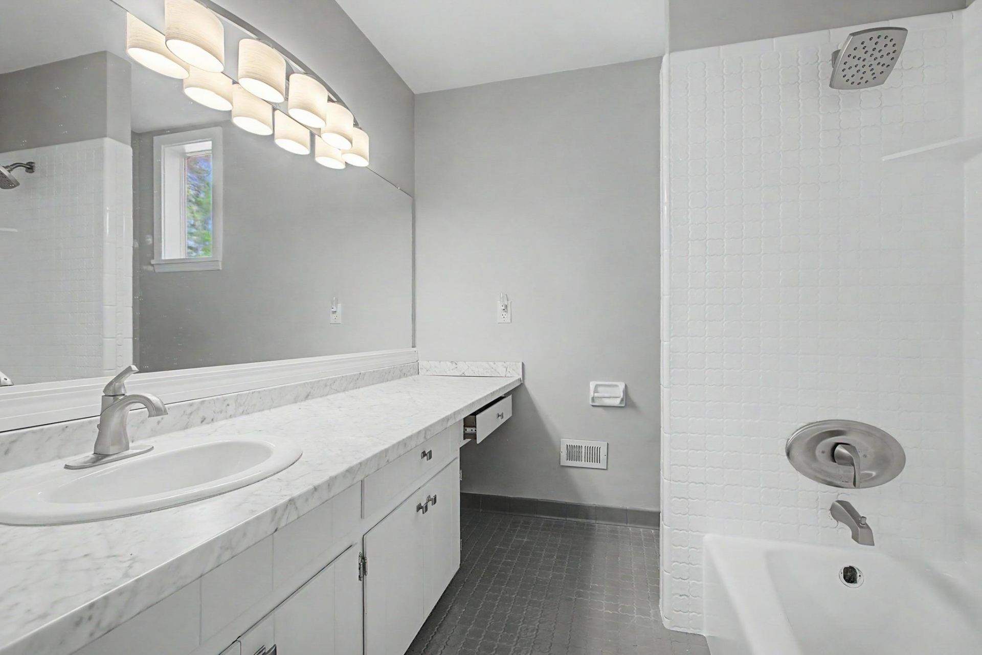 3306 Gallant Fox Trail, Tallahassee, FL 32309 Photo