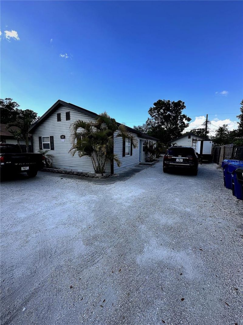 522 Rosery Road Nw, Largo, FL 33770 Photo