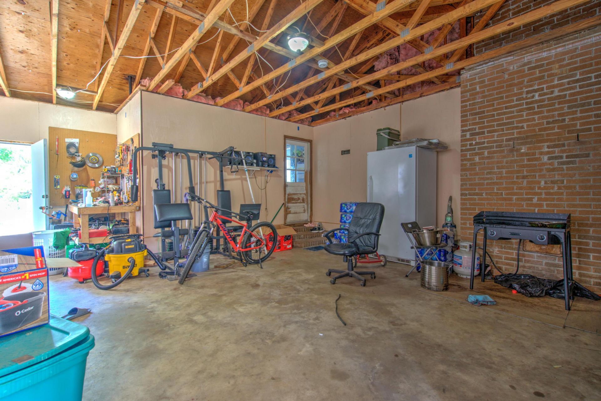 658 Tee Vee Road Photo 25