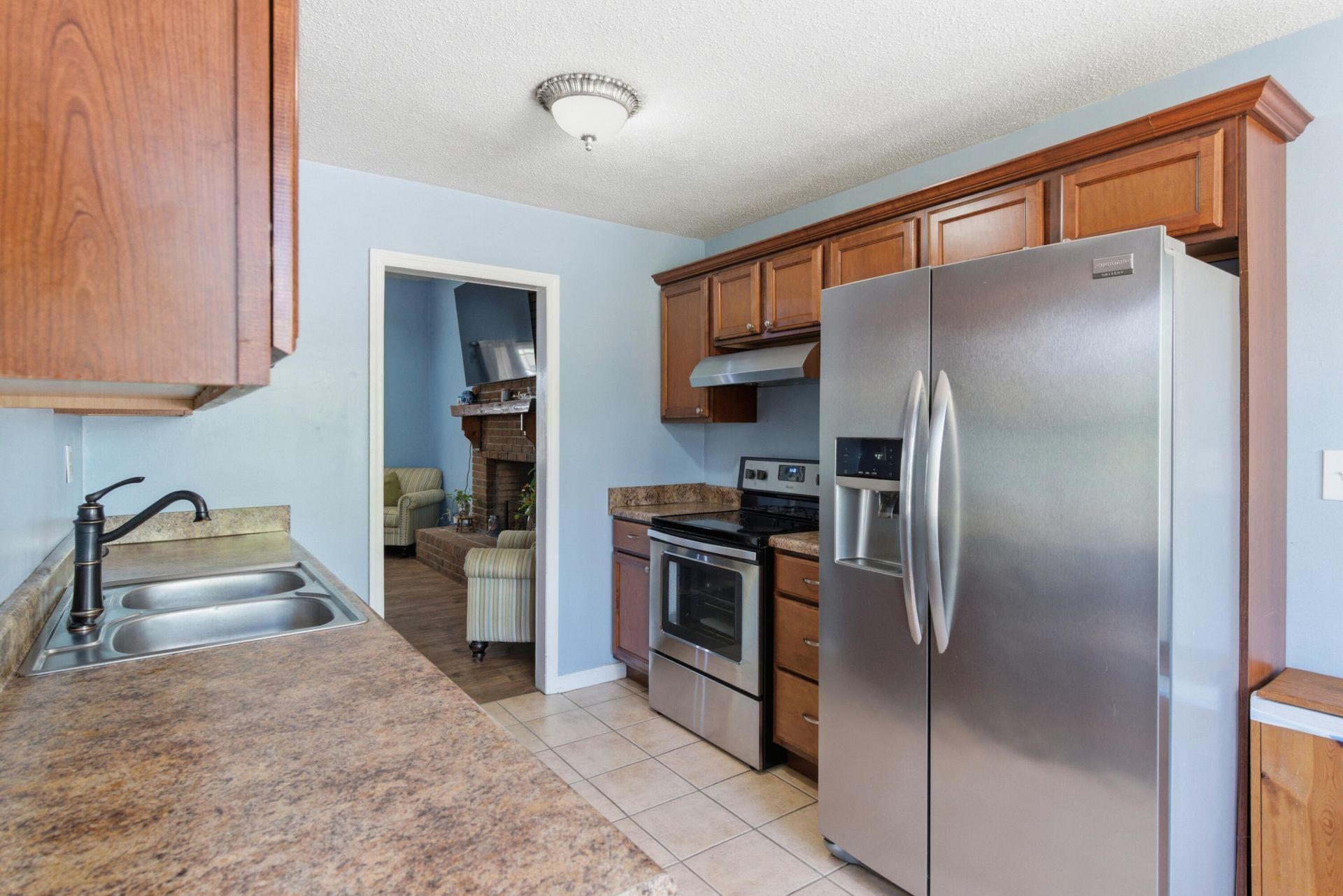 658 Tee Vee Road Photo 9