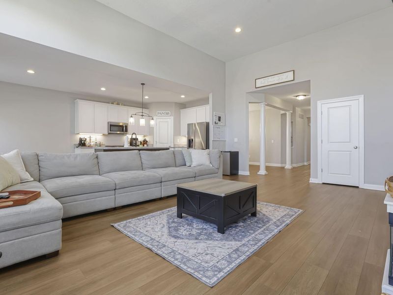 6310 Rickwood Trail, Columbus, OH 43228 Photo 2