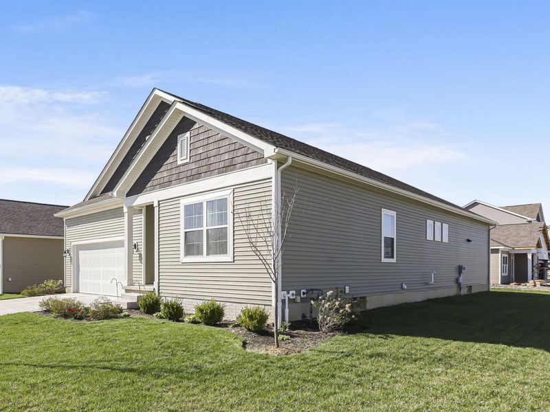 6310 Rickwood Trail, Columbus, OH 43228 Photo 8