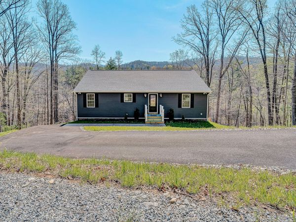 7175 Boones TRL , Boones Mill, VA 24065