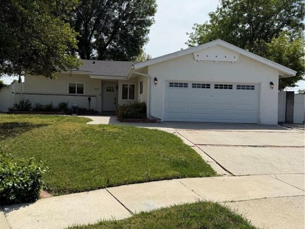 9401 Elsie Avenue, Northridge, CA 91324