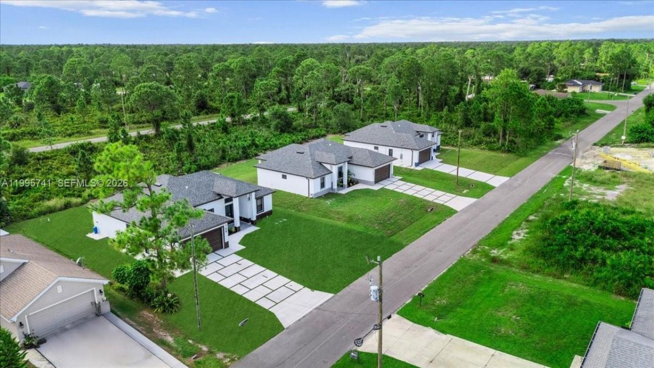 766 Roma Ave S, Lehigh Acres, FL 33974 Photo