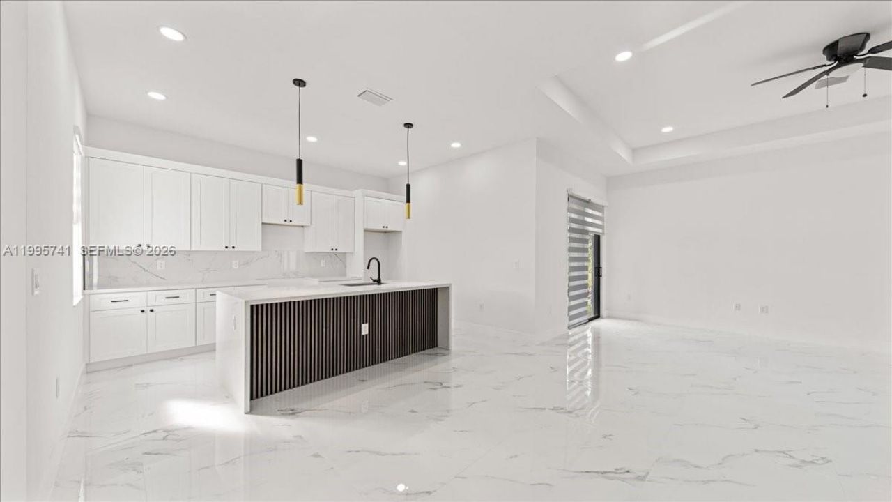 766 Roma Ave S, Lehigh Acres, FL 33974 Photo
