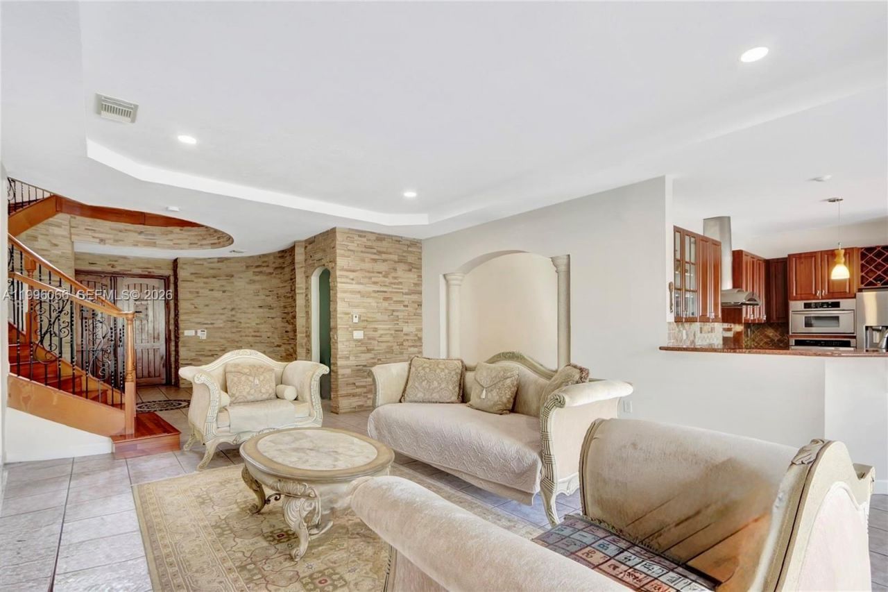 6502 SW 162nd Ct , Miami, FL 33193 Photo