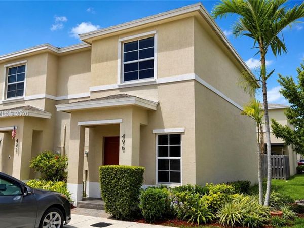 496 NE 5th St, Florida City, FL 33034