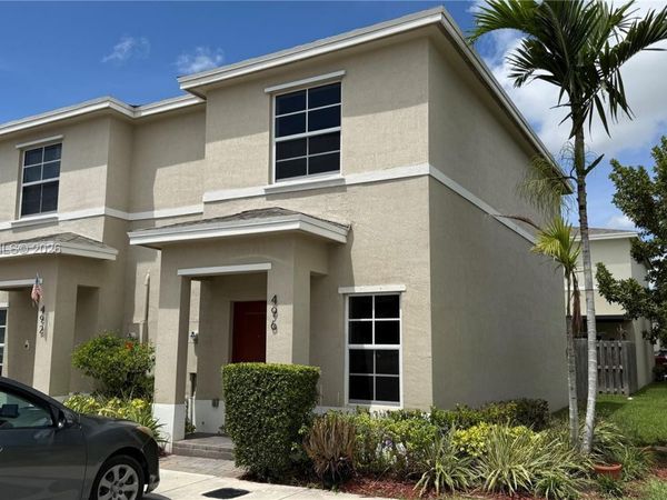 496 NE 5th St , Florida City, FL 33034