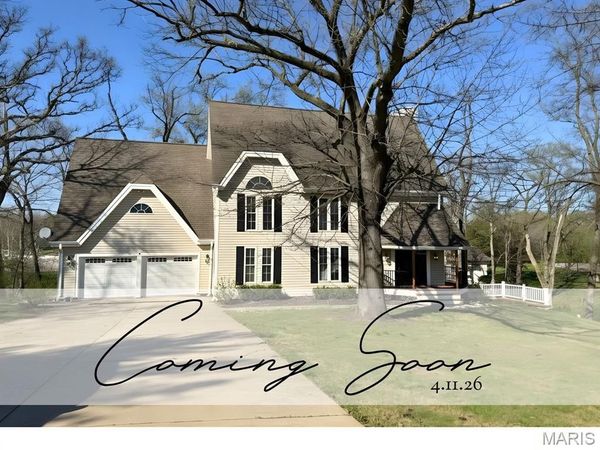 3 Oak Bluff Drive , Lake St Louis, MO 63367
