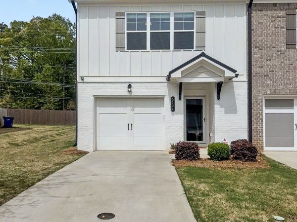 5124 Fox Den Road, Oakwood, GA 30566