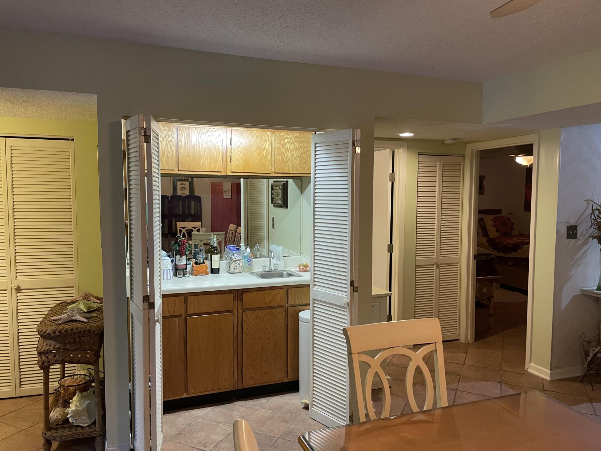 250 Maison Drive Photo 10