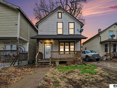 1336 S 25 Street, Omaha, NE 68105