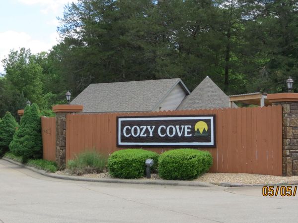 7808 Cozy Cove Road, Branson, MO 65616