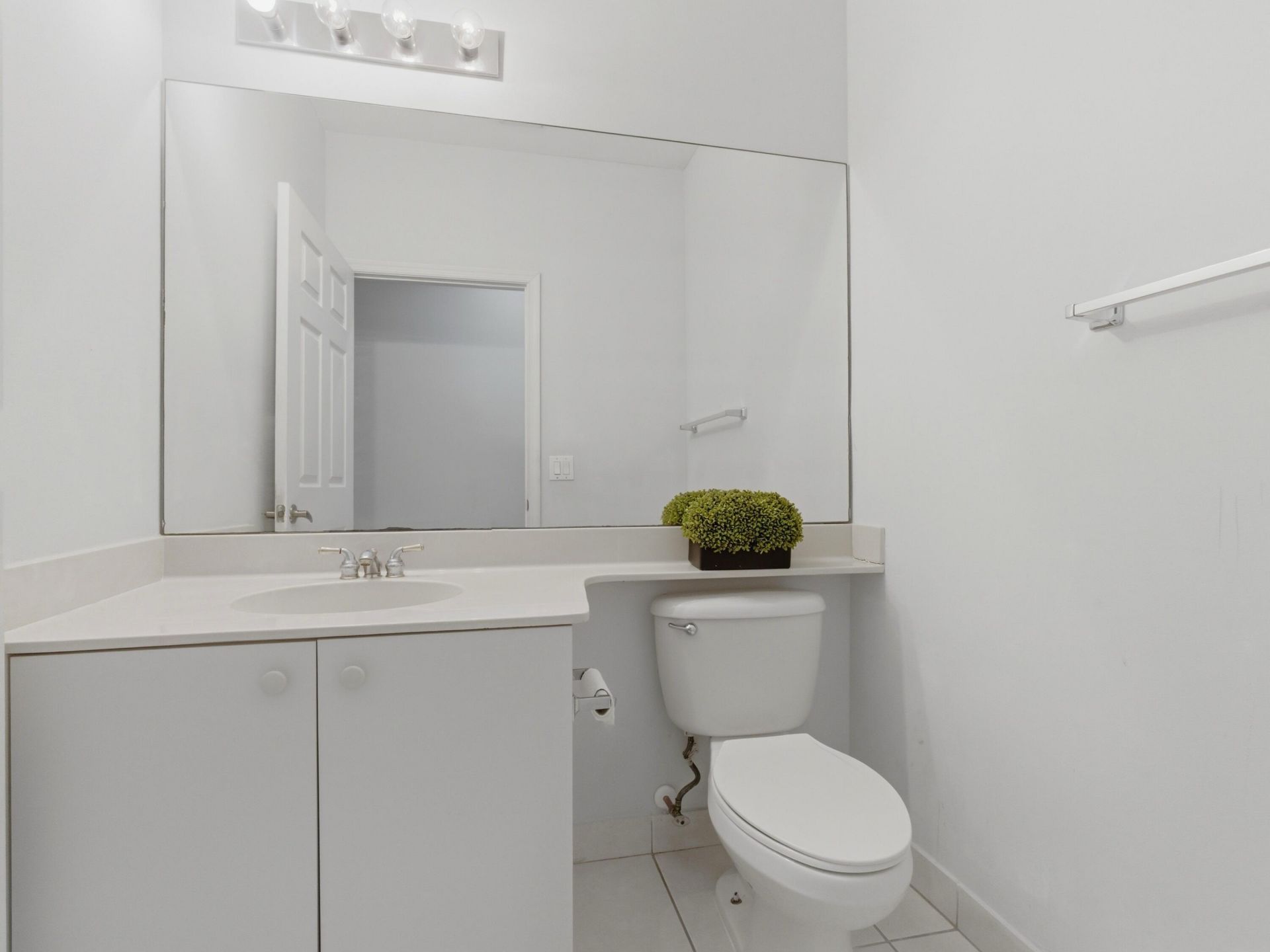 2568 N Coral Trace Circle N, Delray Beach, FL 33445 Photo