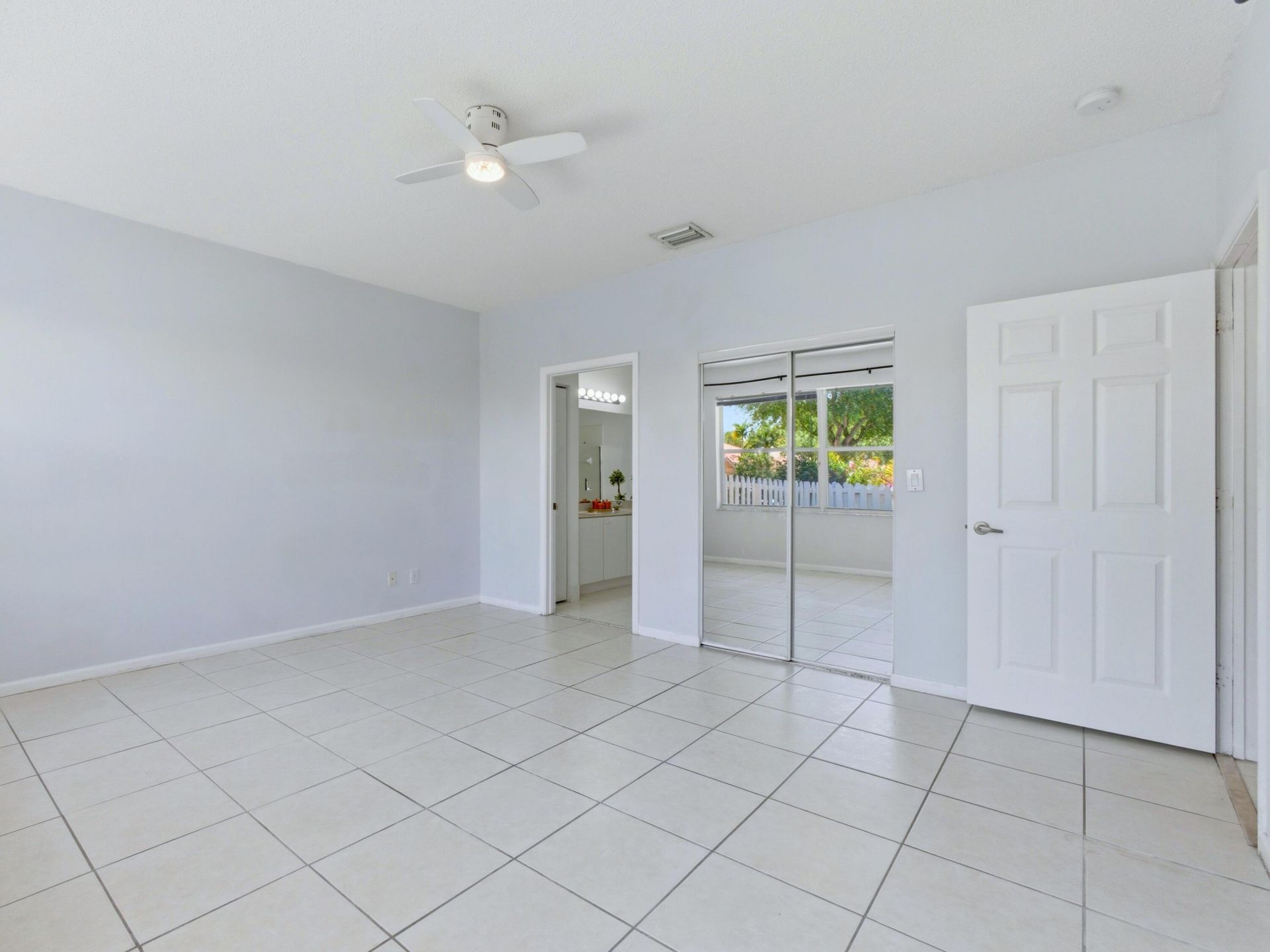 2568 N Coral Trace Circle N, Delray Beach, FL 33445 Photo