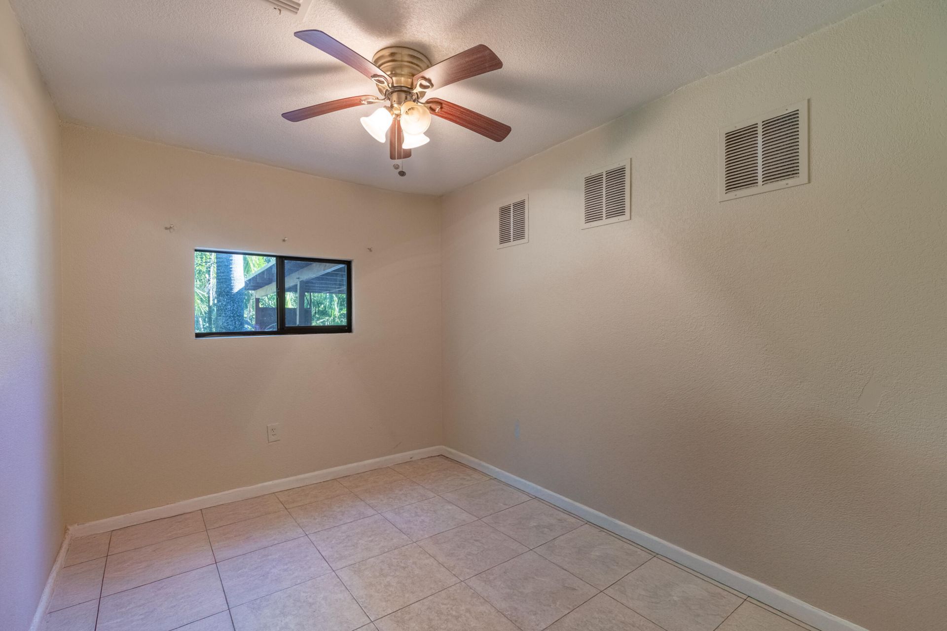 2943 B Road, Loxahatchee Groves, FL 33470 Photo