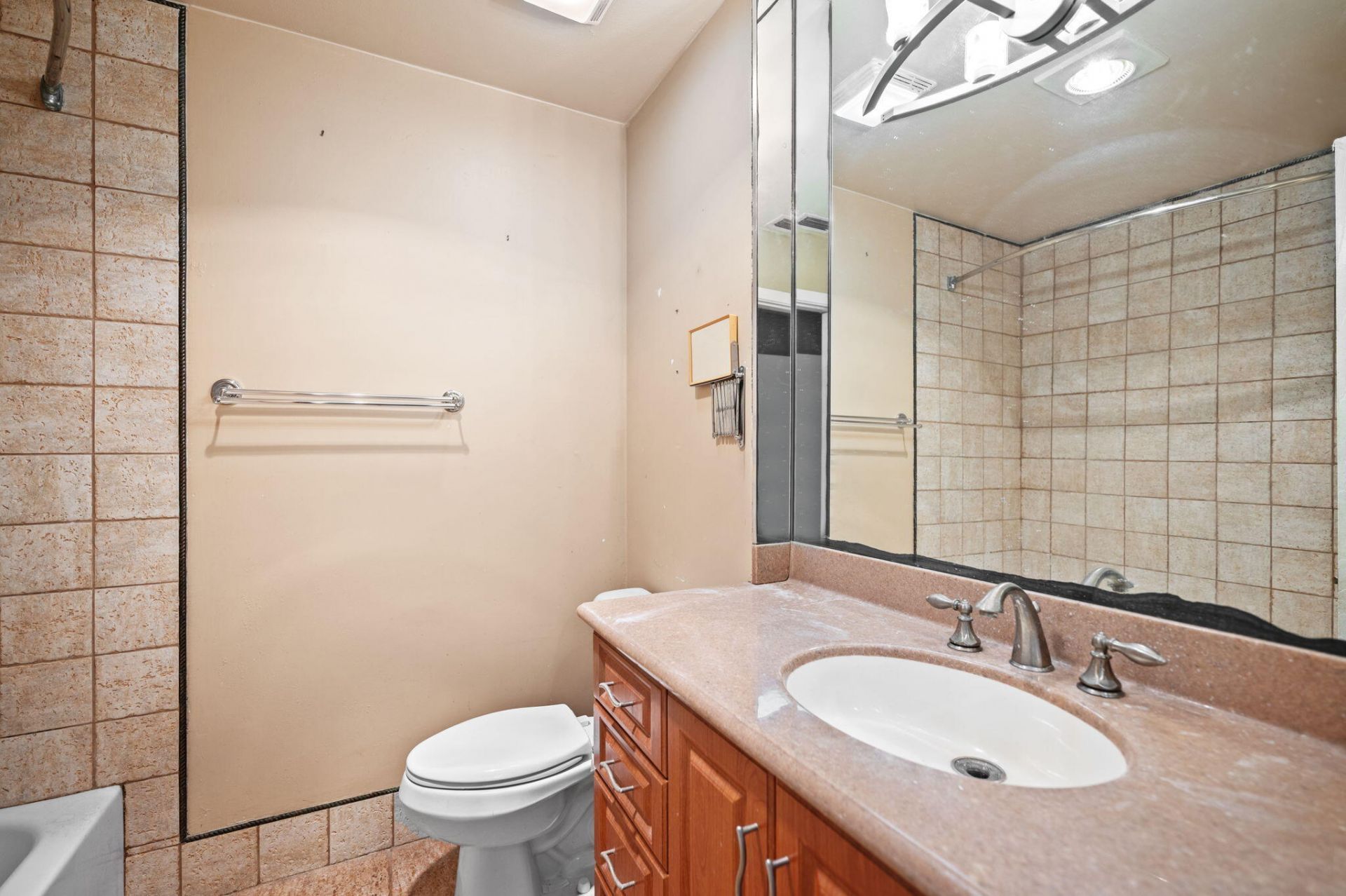 620 Commodore Drive, Plantation, FL 33325 Photo