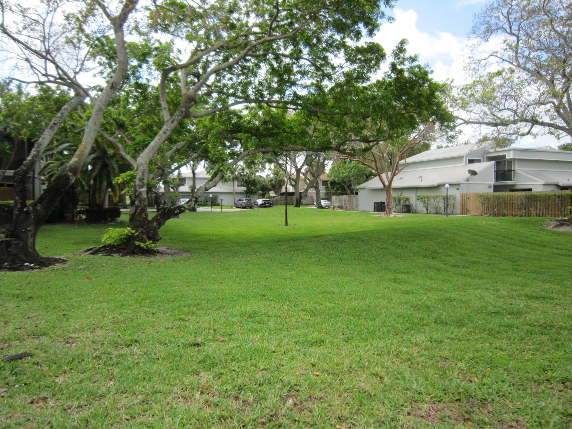 620 Commodore Drive, Plantation, FL 33325 Photo