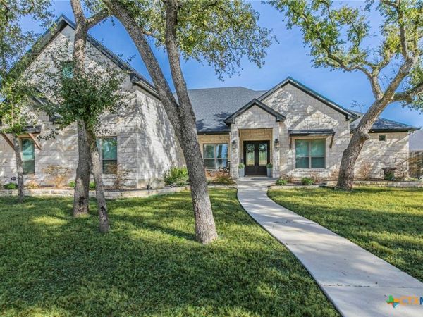 111 Lago Viento Lane, Belton, TX 76513