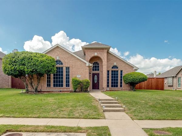 3829 Harrison Drive, Carrollton, TX 75010