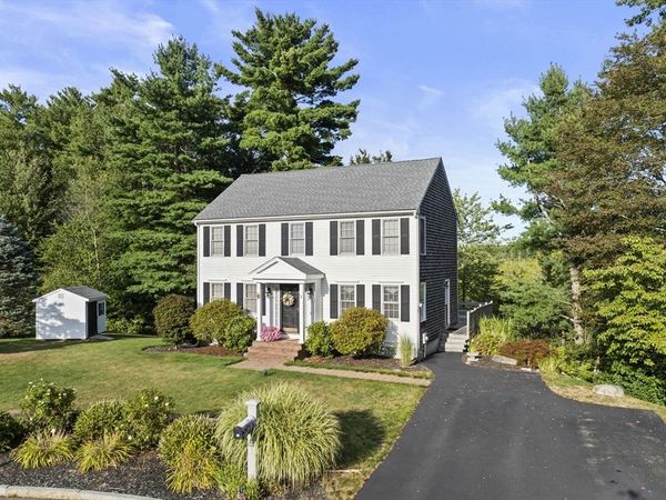 18 Franklin Hunt Rd, Rockland, MA 02370