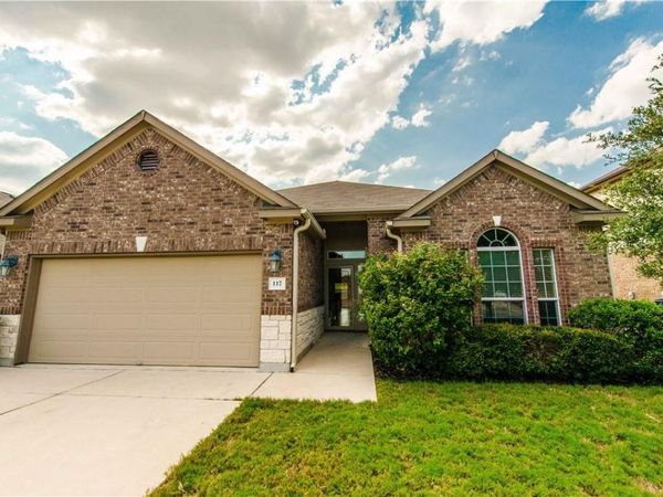 117 Colthorpe LN , Hutto, TX 78634