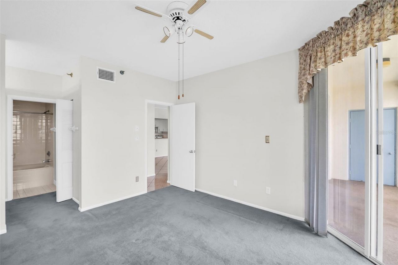 7932 Sailboat Key Boulevard S, Unit 402, South Pasadena, FL 33707 Photo