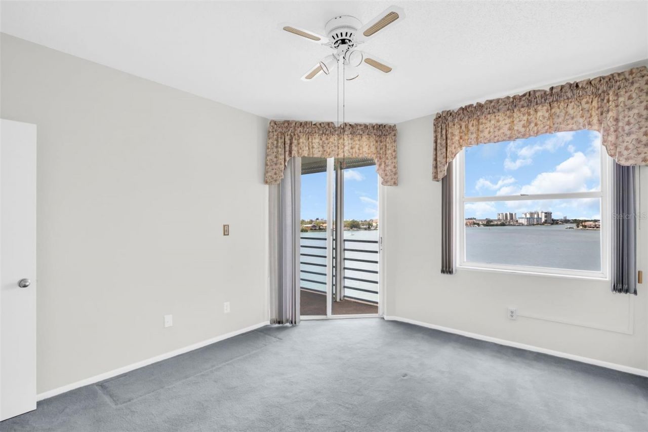 7932 Sailboat Key Boulevard S, Unit 402, South Pasadena, FL 33707 Photo