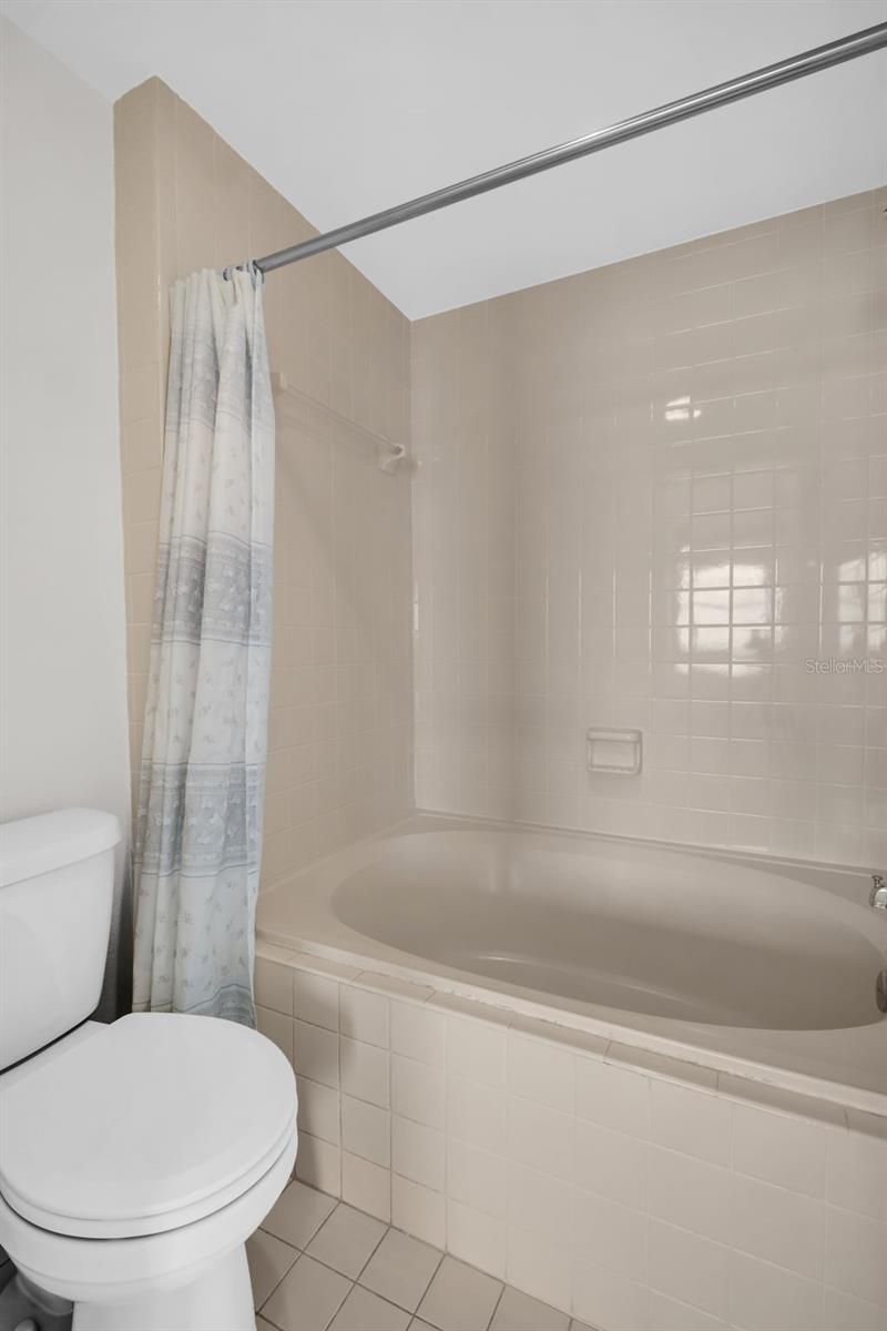 7932 Sailboat Key Boulevard S, Unit 402, South Pasadena, FL 33707 Photo
