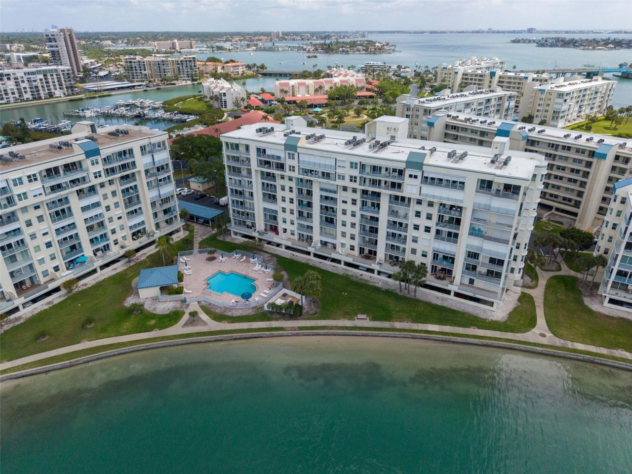 7932 Sailboat Key Boulevard S, Unit 402, South Pasadena, FL 33707 Photo