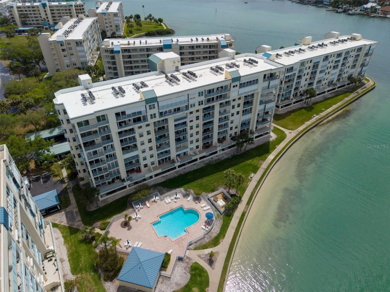 7932 Sailboat Key Boulevard S, Unit 402, South Pasadena, FL 33707 Photo