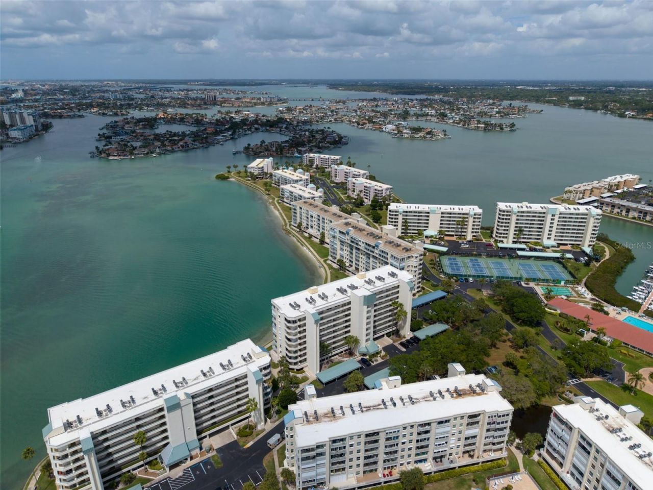 7932 Sailboat Key Boulevard S, Unit 402, South Pasadena, FL 33707 Photo