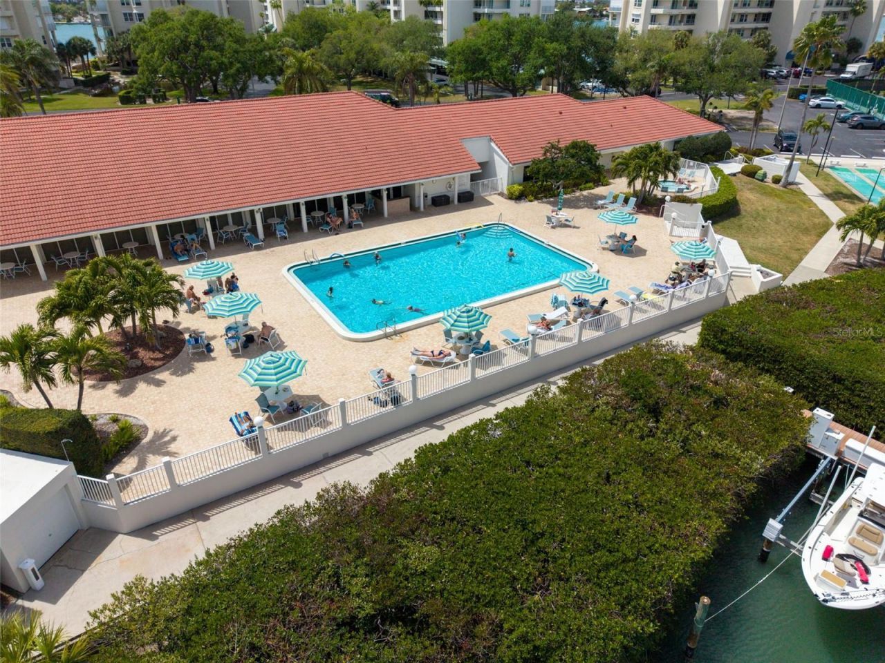7932 Sailboat Key Boulevard S, Unit 402, South Pasadena, FL 33707 Photo