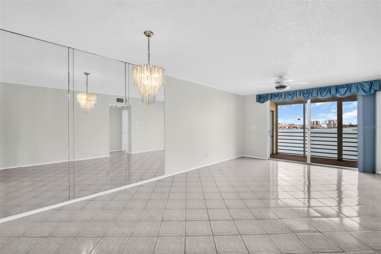 7932 Sailboat Key Boulevard S, Unit 402, South Pasadena, FL 33707 Photo