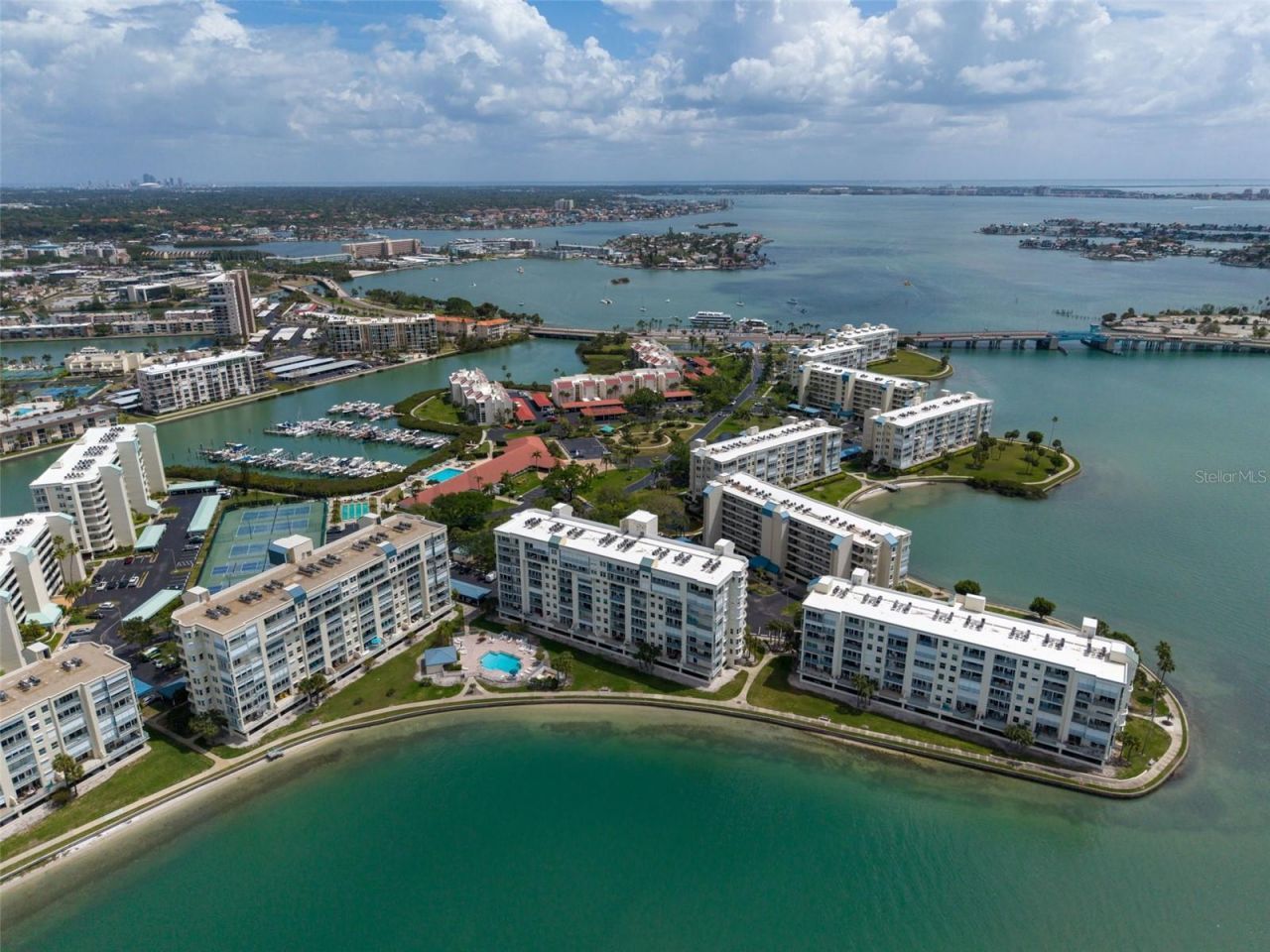 7932 Sailboat Key Boulevard S, Unit 402, South Pasadena, FL 33707 Photo