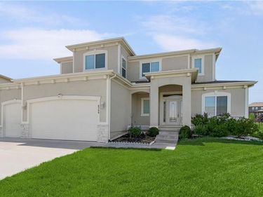 6709 NW 105th Street, Kansas City, MO 64154