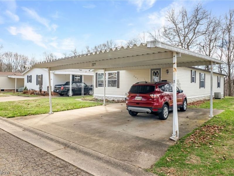 227 C Street SW, Navarre, OH 44662 Photo 22