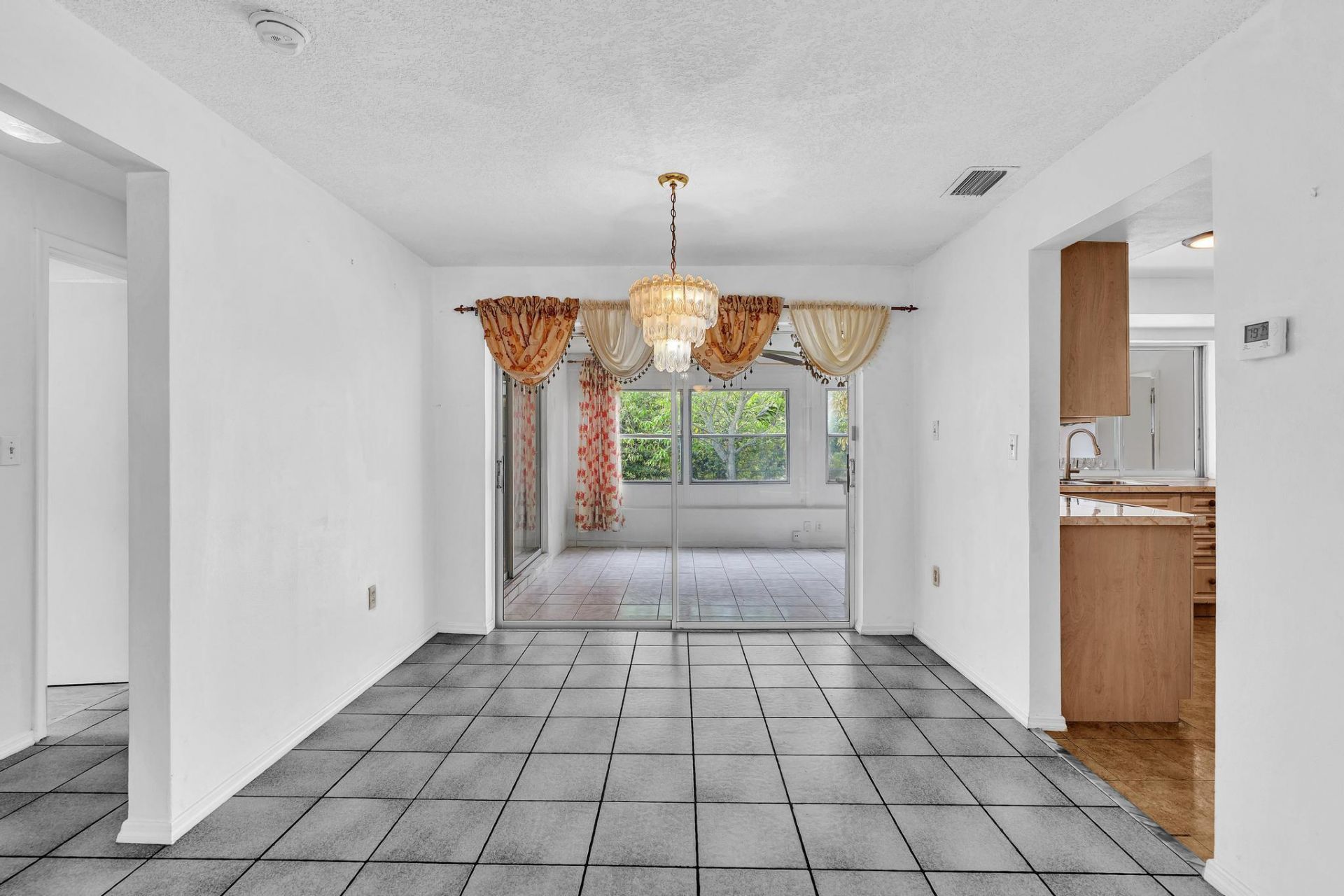 2445 NW 72nd Avenue, Sunrise, FL 33313 Photo