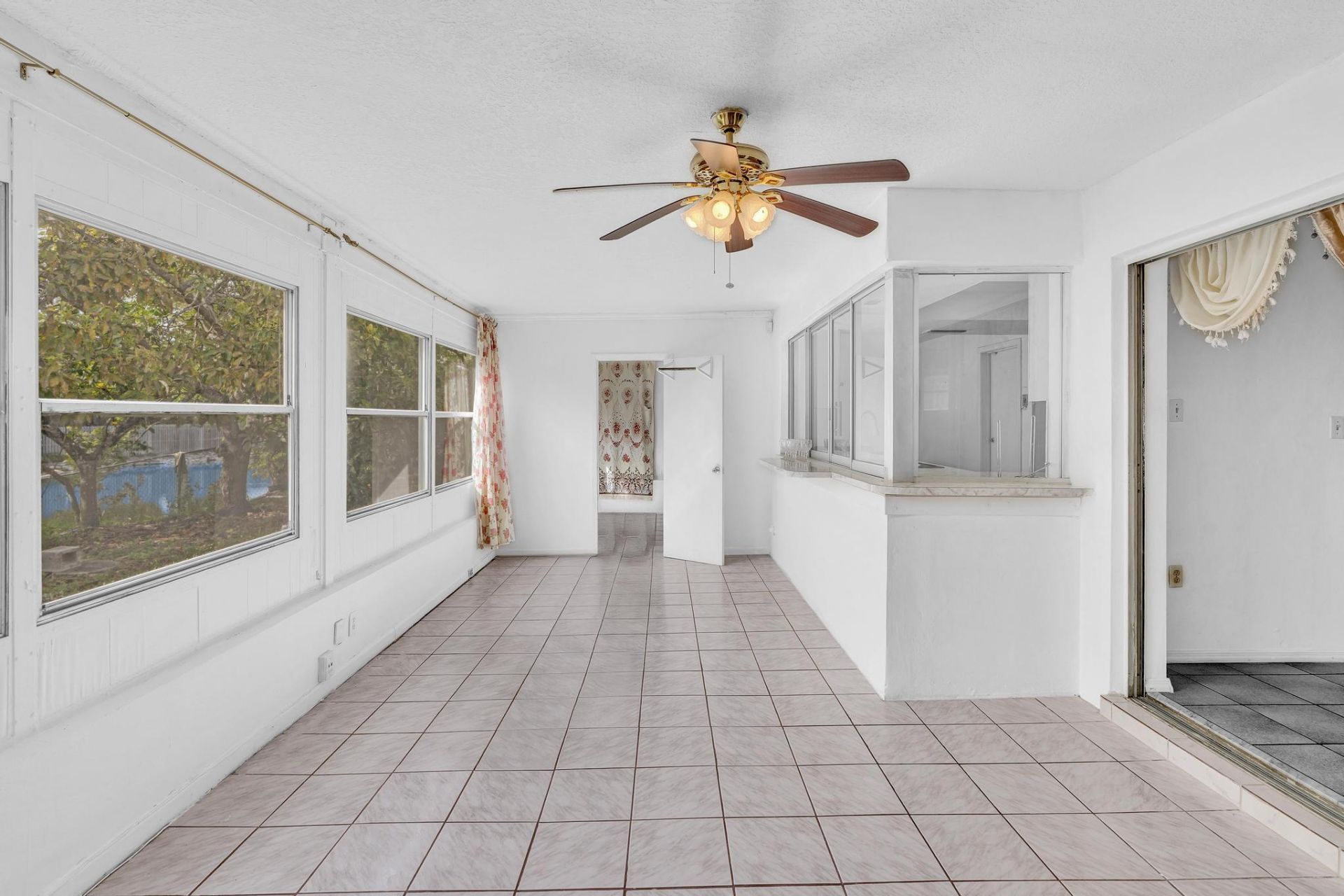 2445 NW 72nd Avenue, Sunrise, FL 33313 Photo