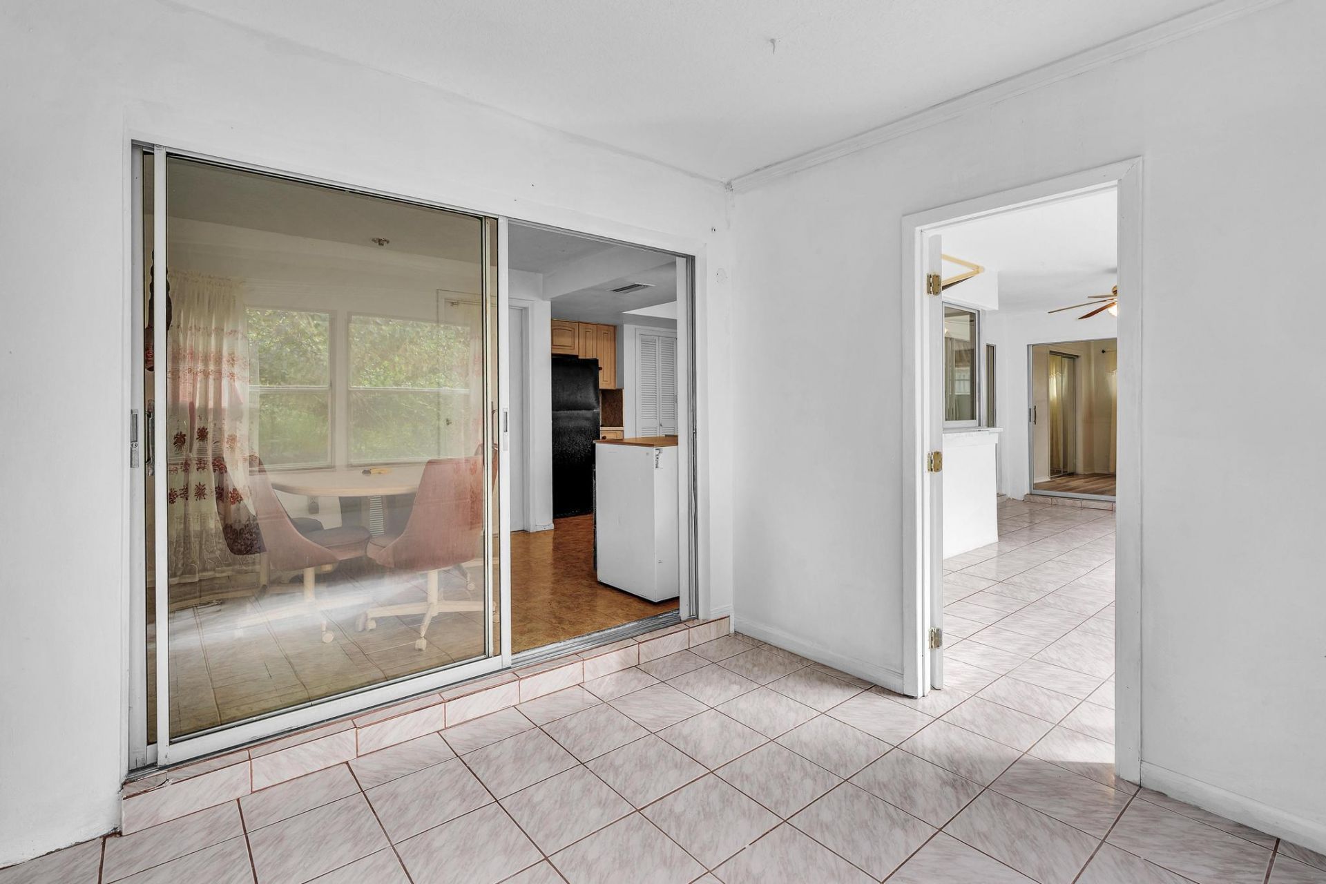 2445 NW 72nd Avenue, Sunrise, FL 33313 Photo