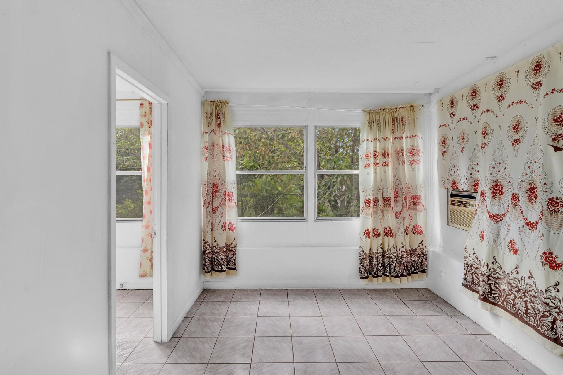 2445 NW 72nd Avenue, Sunrise, FL 33313 Photo